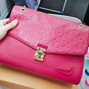 Authentic Leather Louis Vuitton Purse